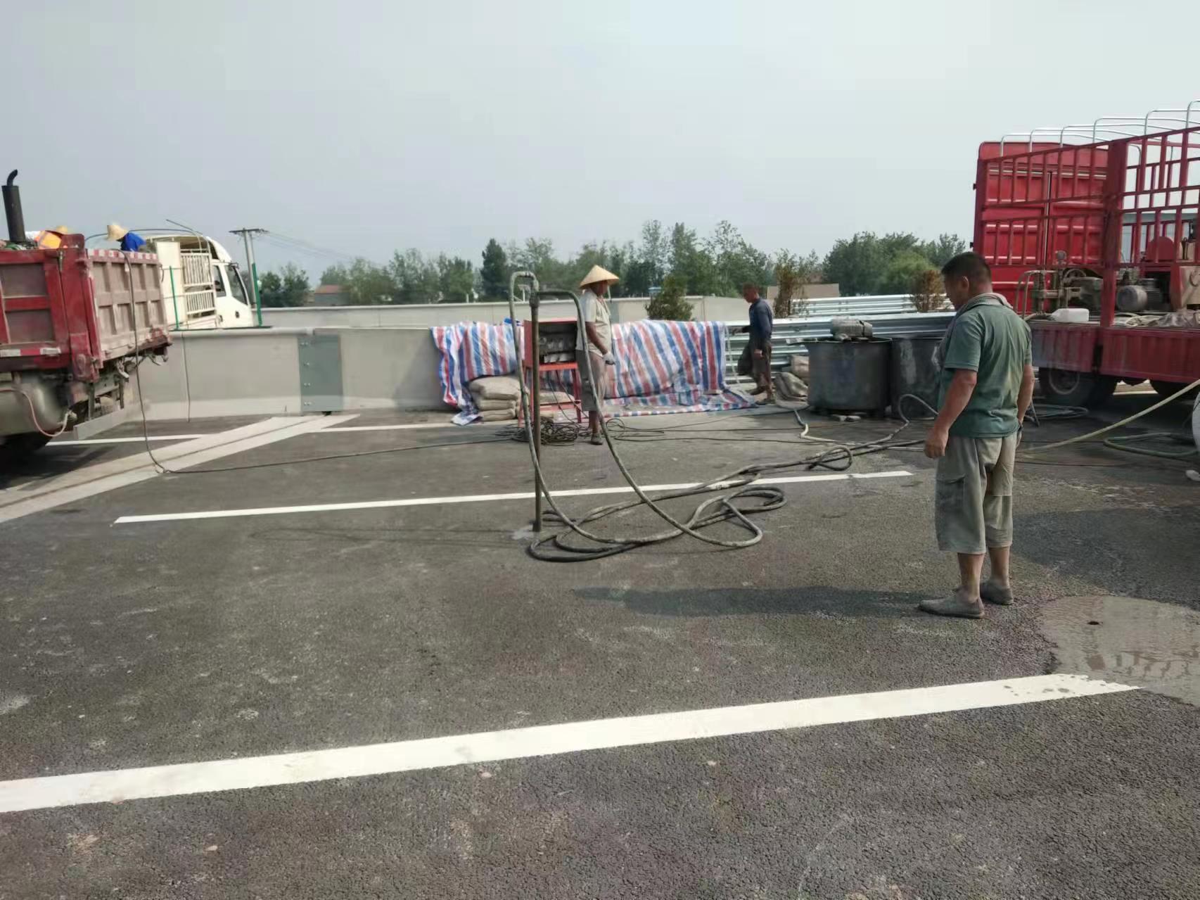 新乐路基注浆